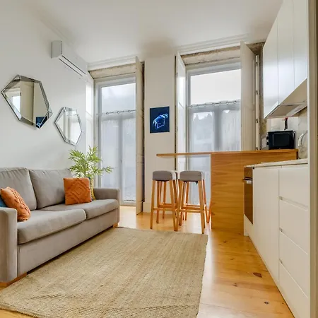 Daire Bright 2bedroom In Bonfim, 2 Minutes From Campanha, Center Porto