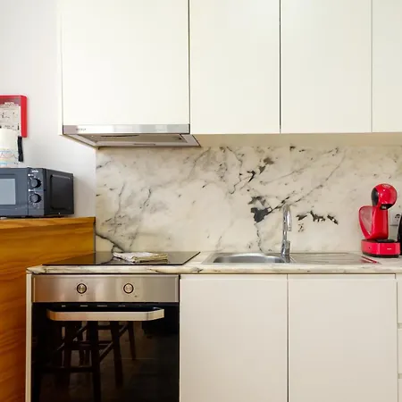 Bright 2bedroom In Bonfim, 2 Minutes From Campanha, Center