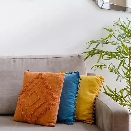 شقة Bright 2bedroom In Bonfim, 2 Minutes From Campanha, Center