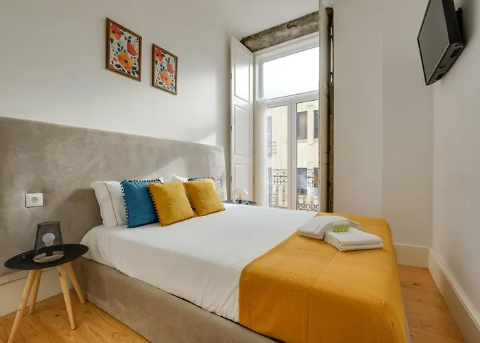 Bright 2bedroom In Bonfim, 2 Minutes From Campanha, Center 公寓 *