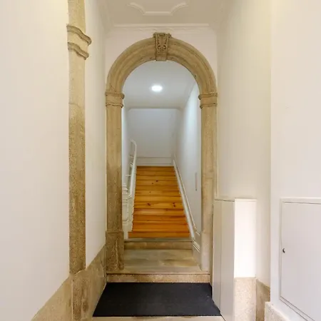 T2 Luminoso Bonfim 2 Min Campanhã Centro Do Apartamento